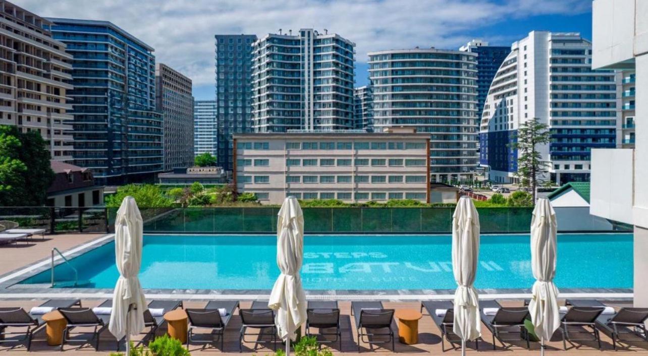Nova Luxe Hotel & Residences Batumi Zewnętrze zdjęcie