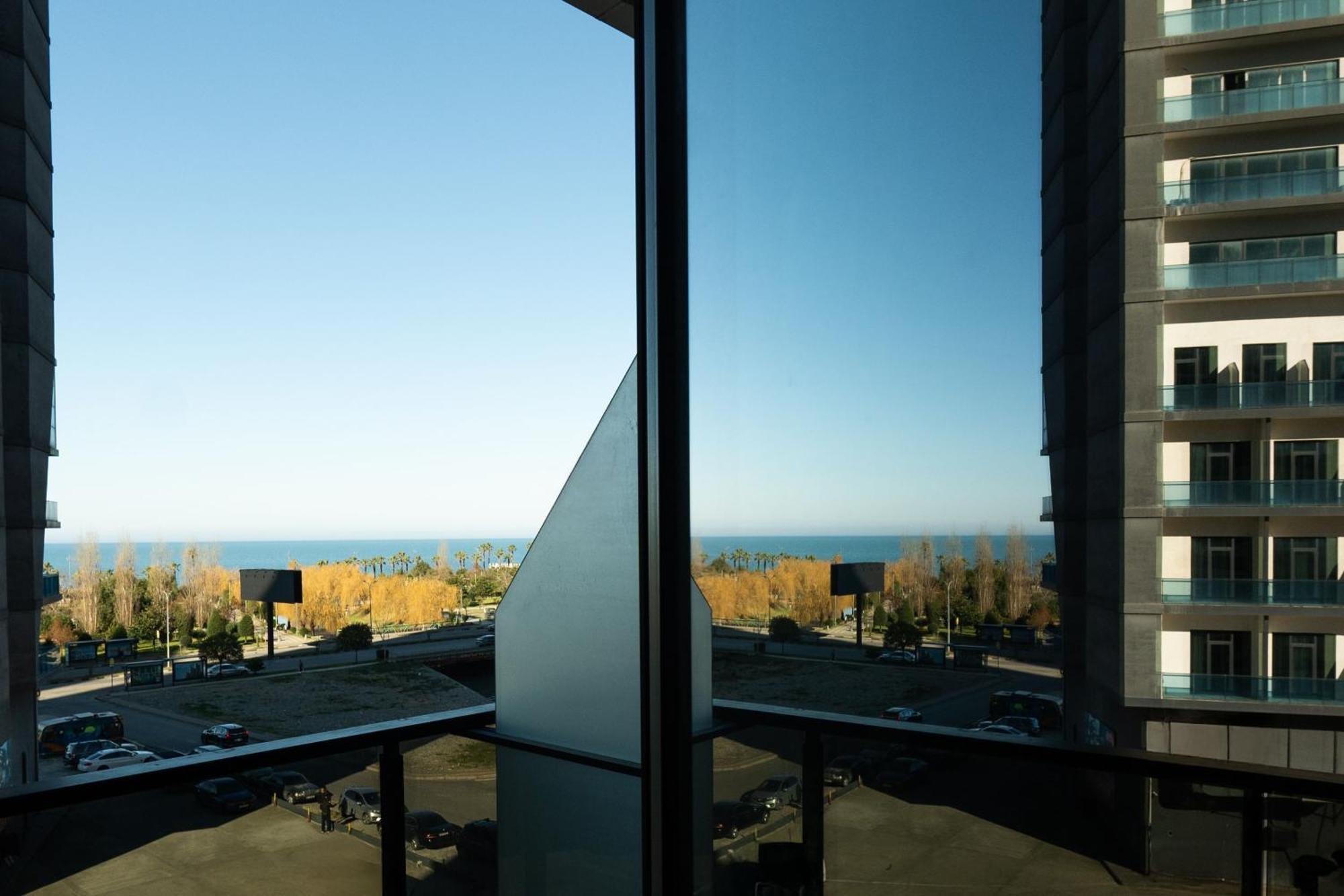 Nova Luxe Hotel & Residences Batumi Zewnętrze zdjęcie