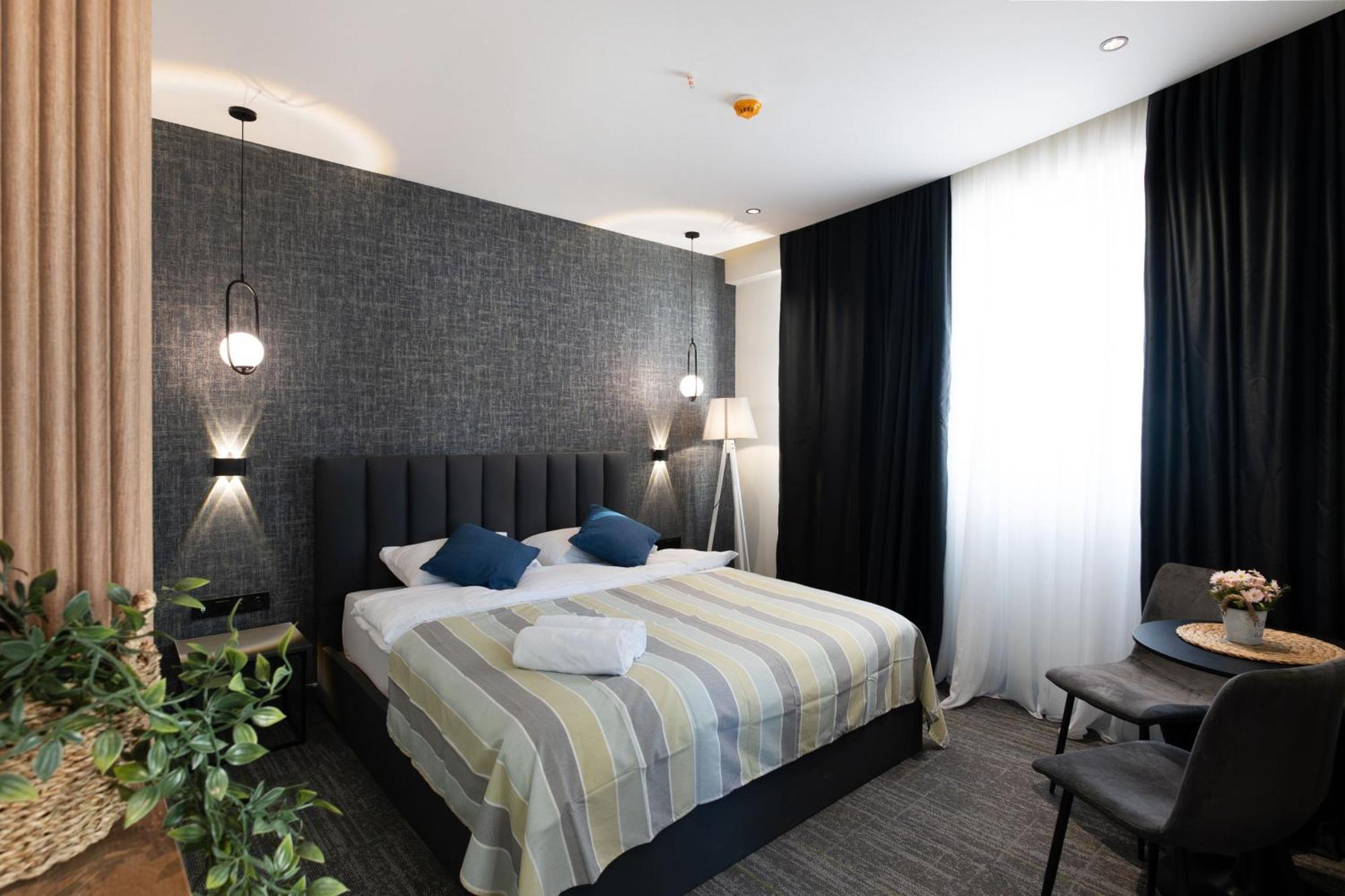 Nova Luxe Hotel & Residences Batumi Zewnętrze zdjęcie